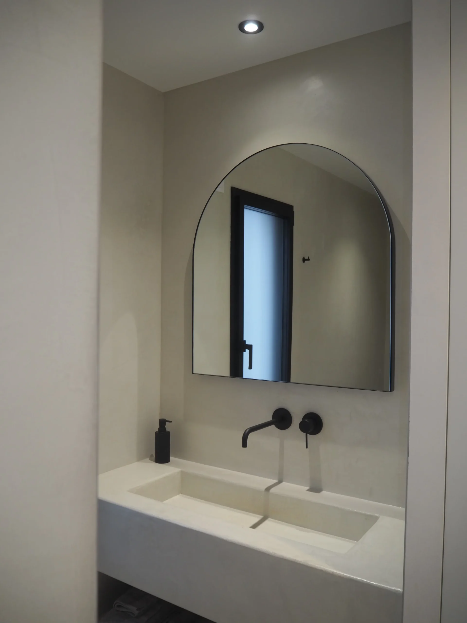 béton ciré à La Chaize‑le‑Vicomte Galipaud