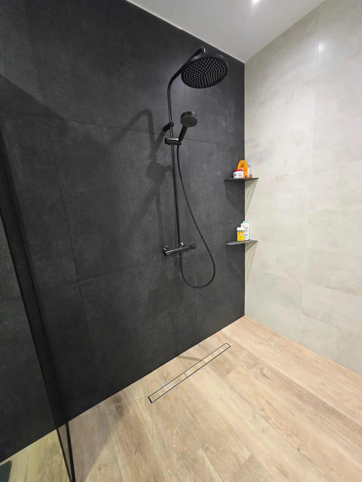 pose de faïence à La Chaize‑le‑Vicomte Galipaud